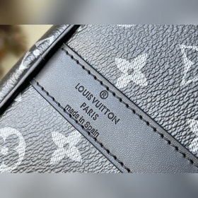 LV Артикул： M40567 Серебристые полоски (с плечевым ремнем) являю