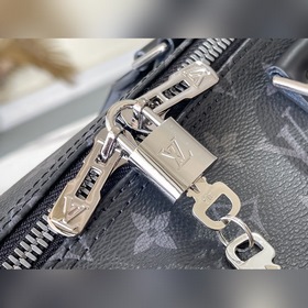LV Модель： M40568 Черный с цветочным узором Дорожная сумка Вмест