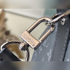 LV Модель： M40569 Черный с цветочным узором Дорожная сумка Прост