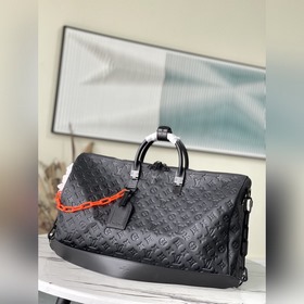 LV Артикул： M44470 Полностью из кожи с тиснением Эта сумка Keep