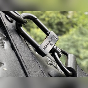 LV Модель： M44810 Keepall Bandoulière 50 Кожа Monogram Shadow с