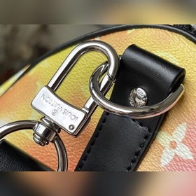 LV Артикул： M45758 Keepall 50 BANDOULIèRE с мягкой сумкой для пу
