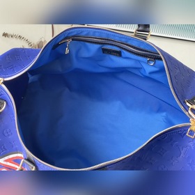 LV Артикул： M53766 Классическая мягкая дорожная сумка Выпущенна