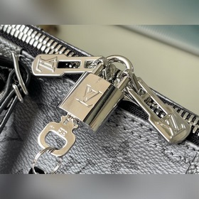 LV Артикул： M53766 Серебристая классическая мягкая дорожная сумк