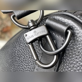 LV Модель： M57088 Кожаная сумка Keepall BANDOULIèRE 40 Сумка из 