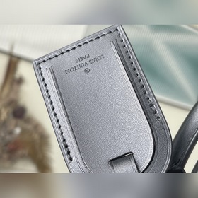 LV Артикул： M57278  50 Дорожная сумка Эта дорожная сумка изгото