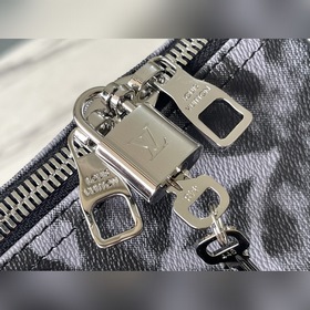 LV Артикул： M57278  50 Дорожная сумка Эта дорожная сумка изгото