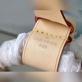 LV Артикул： M57674 Keepall 45 дорожная сумка Являясь одной из 