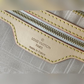 LV Артикул： M57674 Keepall 45 дорожная сумка Являясь одной из 