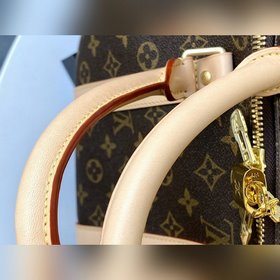 LV модель M41418 Keepall является классической сумкой из серии до