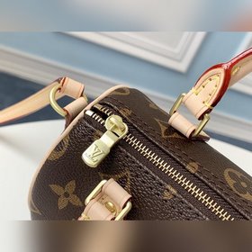 LV модель M61252 Панда 16 см, ограниченная серия в сотрудничестве