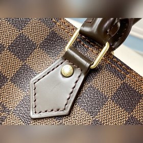 Сумка LV Speedy, модель N41346 Сумка Speedy, выпущенная в 1930 г