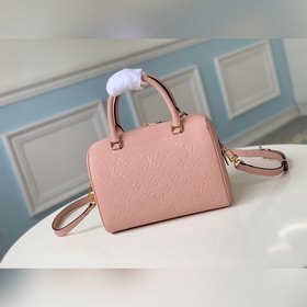 LV Модель M44069 Знаковые особенности дизайна Уникальная форма и
