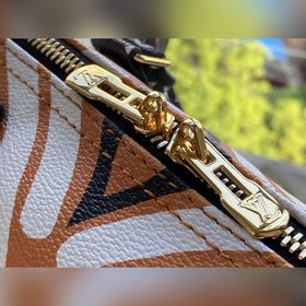 LV Модель： M56588 В рамках капсульной коллекции Crafty представл