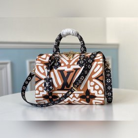 LV Модель： M56588 В рамках капсульной коллекции Crafty представл