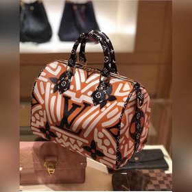 LV Модель： M56588 В рамках капсульной коллекции Crafty представл