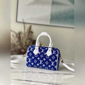 LV Артикул： M20751  Сумка 20 Эта сумка 20 из серии Match являе