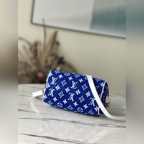 LV Артикул： M20751  Сумка 20 Эта сумка 20 из серии Match являе