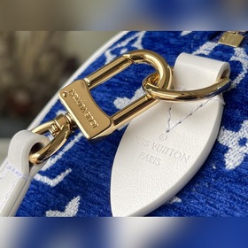 LV Артикул： M20751  Сумка 20 Эта сумка 20 из серии Match являе