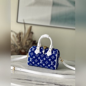 LV Артикул： M20751  Сумка 20 Эта сумка 20 из серии Match являе