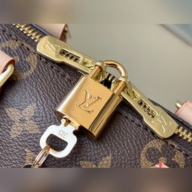 LV Артикул： M41114 Черный Чехол для подушки Новая коллекция осен