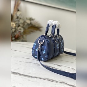 LV Артикул： M57844 Вирджил Абло (Virgil Abloh) сконцентрировал к