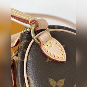 LV Модель M61252 Сумка Nano Speedy из классической ткани Monogram