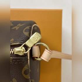 LV Модель M61252 Сумка Nano Speedy из классической ткани Monogram
