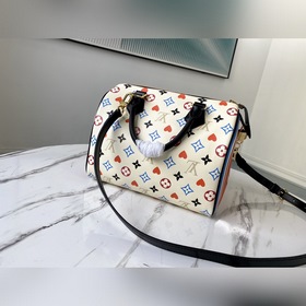 LV Новый номер модели： M57466 Белый Николя Гескьер вдохновляется