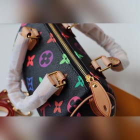 LV модель： M92645 Черная трехцветная мини-сумка HL speedy с плече
