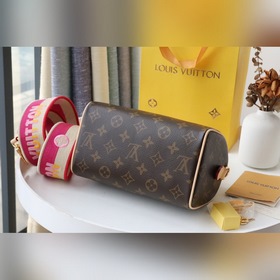 LV Артикул： M41114 Розовый Новая модель подушки-сумки из коллек