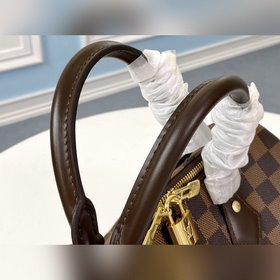 LV Модель N41367 Каждая деталь сумки Speedy является классической