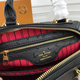 LV Модель： 55780 Сумка-подушка Уникальный дизайн стал классическ