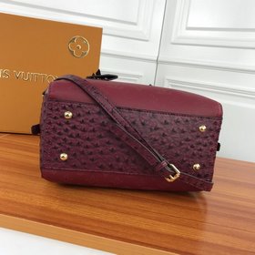 LV Модель： 55780 Подушка-сумка Уникальная креативность стала сим
