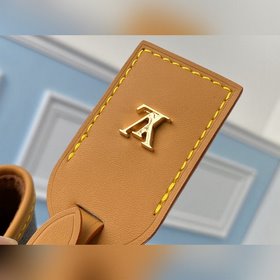LV, полностью обновленная модель M45550, новая мини-сумка с подиу