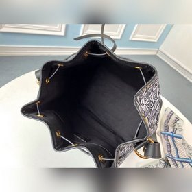 LV модель M57154 черная сумка-бакет Новый старинный узор, предст