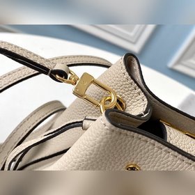 LV Модель M68709 Абрикосовый Nano Lockme Bucket Сумка Изготовлена