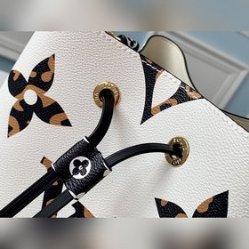 Сумка LV NEONOE, модель M44679, капсульная коллекция Jungle Раск