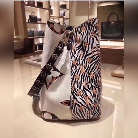 Сумка LV NEONOE, модель M44679, капсульная коллекция Jungle Раск
