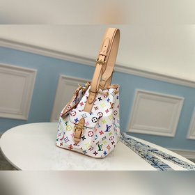 LV Классическая модель M42229 белого цвета Эта сумка с завязкамиз