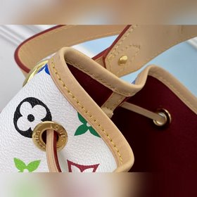 LV Классическая модель M42229 белого цвета Эта сумка с завязкамиз