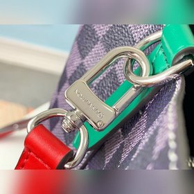 Louis Vuitton, модель M44022, сумка-ведро синей сеткой Созданная 