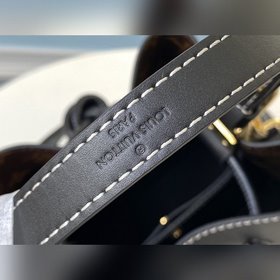 LV Модель M45396 Сумка-ведро, маленькая, импортная кожа Размеры： 