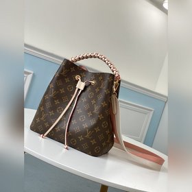 Сумка LV NéoNoé, модель n40344N44021 Сумка NéoNoé возвращается в