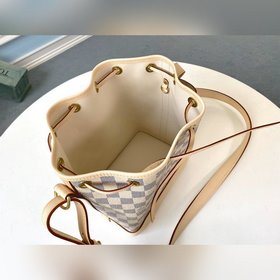 LV Модель N41220 Белая классическая сумка Noé, созданная в 1932 г