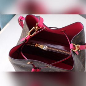 Сумка LV NEONOE, модель M44020 История серии Noé началась в 1932