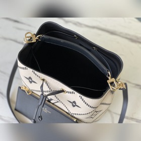 LV Модель： M46023 Кремово-белая сумка-бакет из мягкой кожи с при
