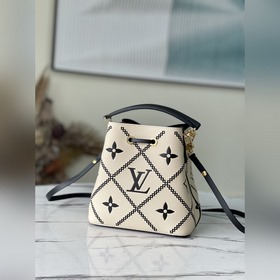 LV Артикул： M46023 Молочно-белая мини-сумка-бакет из кожи Эта с
