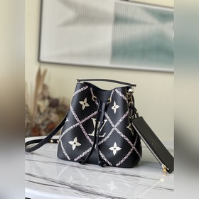 LV Модель： M46023 Черная сумка-бакет из мягкой кожи с принтом, т
