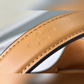 LV Артикул： M46029 Коричневая мини-сумка-бакет из кожи Эта сумк